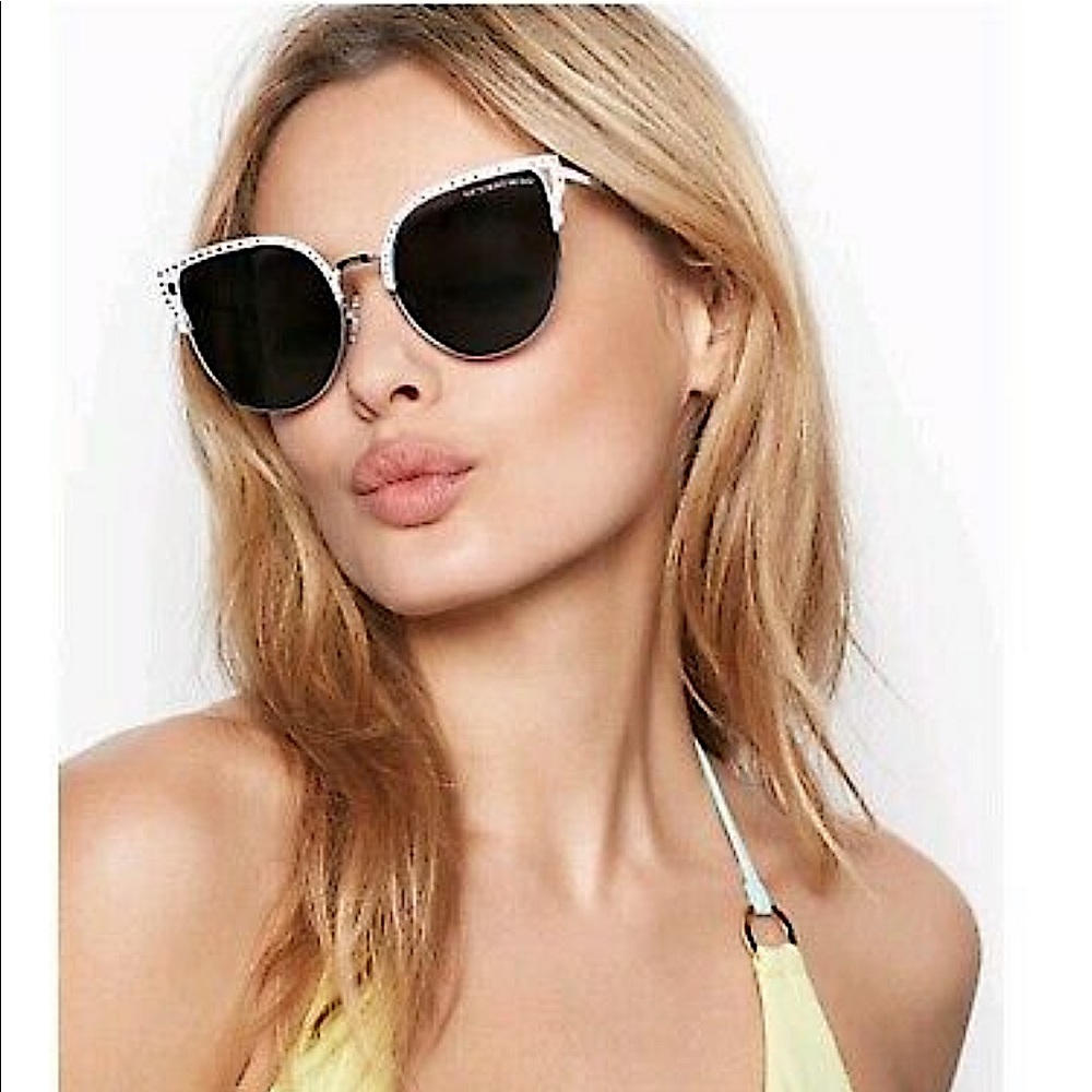 Pink tinted sunglasses new